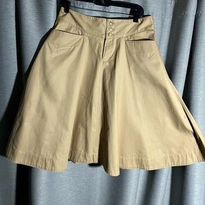 Lauren Ralph Lauren khaki colored skirt size 4